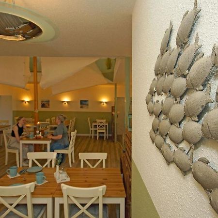 F-1010 Strandhaus Moenchgut Bed&Breakfast Dz 37 Strandnah, Inkl Fruehstueck Lobbe Eksteriør bilde