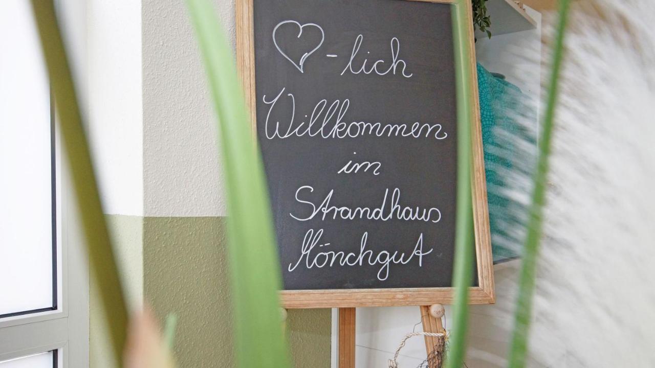 F-1010 Strandhaus Moenchgut Bed&Breakfast Dz 37 Strandnah, Inkl Fruehstueck Lobbe Eksteriør bilde